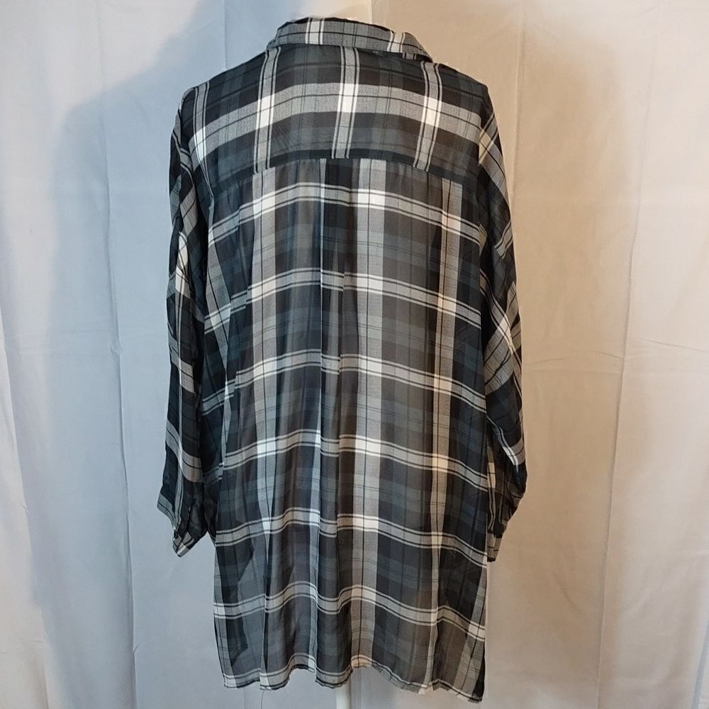 Sans Souci Black & White Plaid Sheer Oversized Blouse - Picture 5 of 8